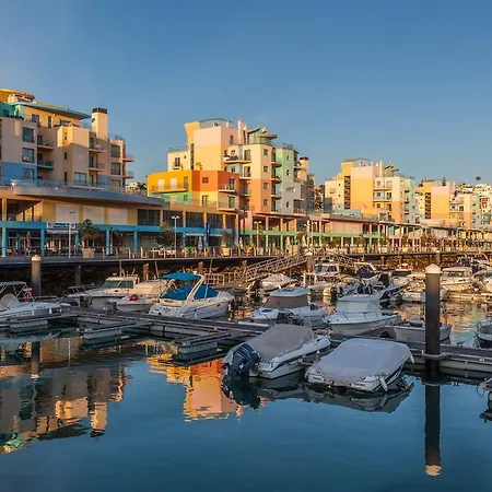 Lejlighed Stunning Marina View Albufeira
