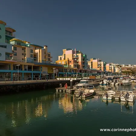 Stunning Marina View Apartament